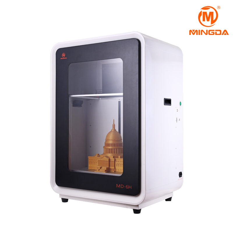 3D打印無人機(jī)來啦如今，3D打印技術(shù)正“無孔不入”地滲透到人們的生活中，3D打印機(jī)幾乎可應(yīng)用于市場各細(xì)分行業(yè)。在無人機(jī)制造領(lǐng)域中，相對傳統(tǒng)制造，3D打印無人機(jī)有著不可比擬的優(yōu)勢，3D打印機(jī)正以自身獨(dú)特(圖3)