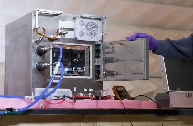 3D打印走進太空，揭開了人類“太空制造”“自給自足”的序幕(圖1)